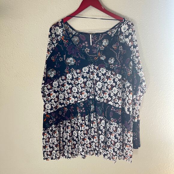 Free People Isabella Floral patchwork tunic top - Picture 2 of 10